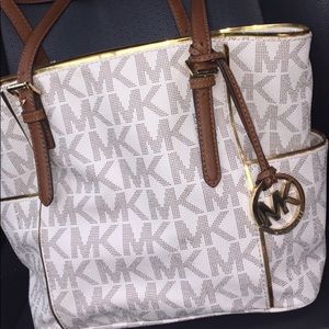 MK purse